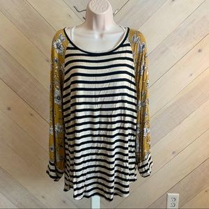 Stripe and flower print soft flowy top